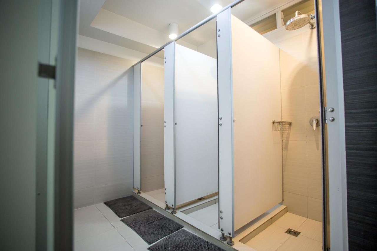 Hq Hostel Silom Bangkok Ngoại thất bức ảnh