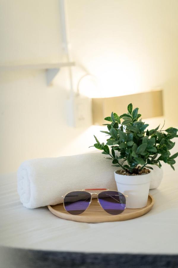 Hq Hostel Silom Bangkok Ngoại thất bức ảnh