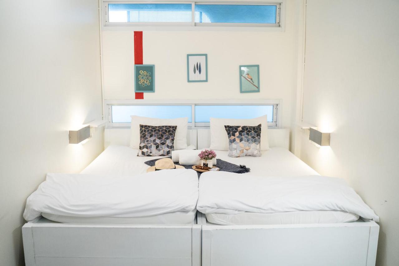 Hq Hostel Silom Bangkok Ngoại thất bức ảnh